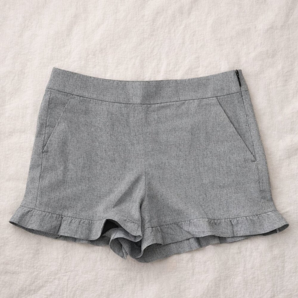 Loft Gray Ruffle Shorts | Tailored Casual Summer Shorts | Size 2